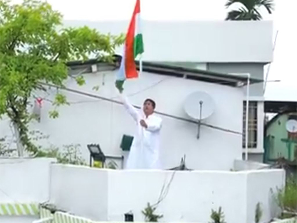 Tripura CM Manik Saha hoists the Tricolour (Photo/ANI)