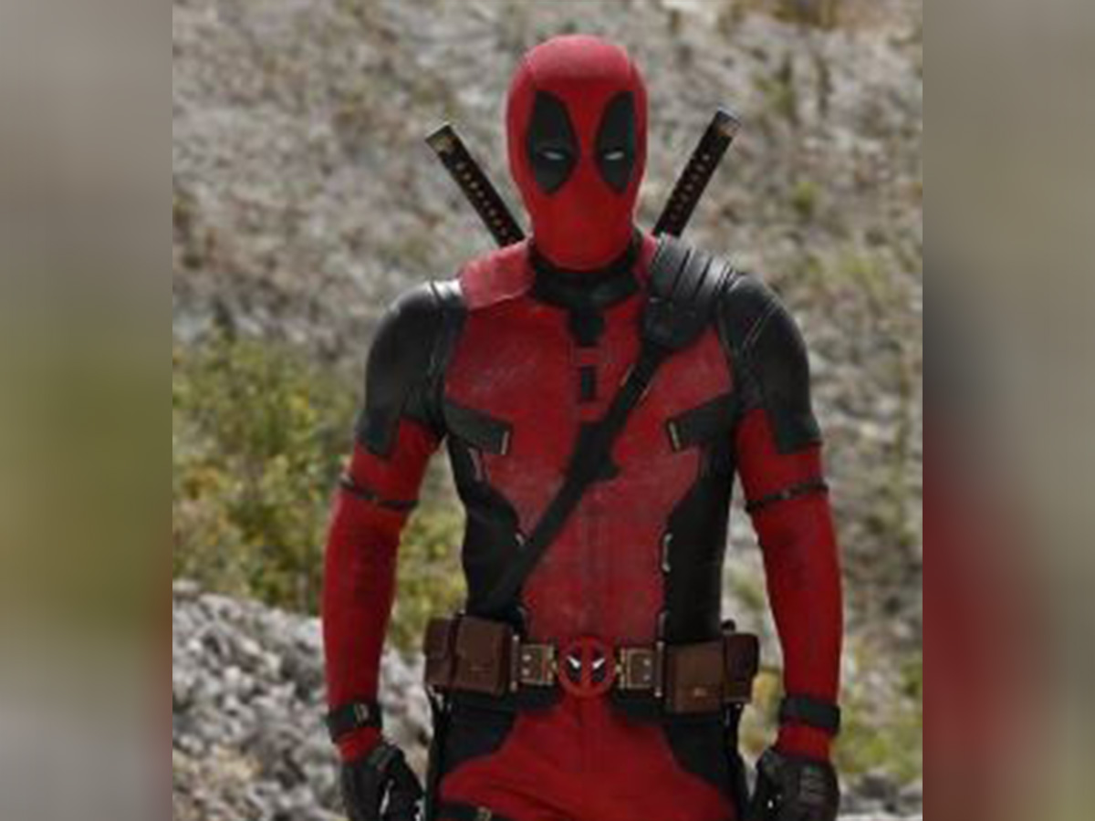 Ryan Reynolds as Deadpool (Photo/Instagram@vancityreynolds)