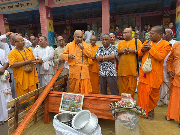 ISKCON provides aid to Hindu families affected by attacks in Bangladesh (Photo/ISKCON Bangladesh)