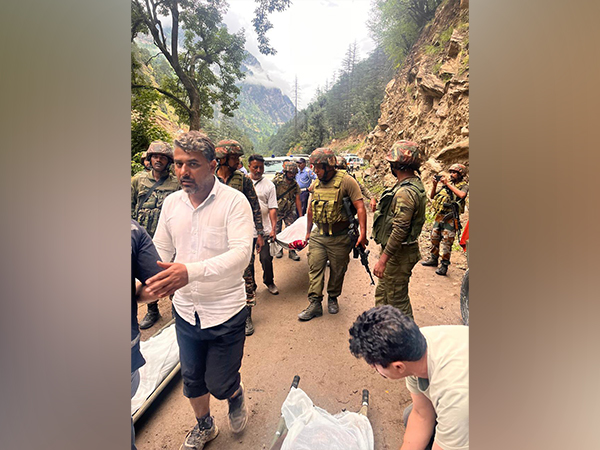 White Knight Corps deploys troops for Kishtwar rescue ops. (Photo/@Whiteknight_IA)