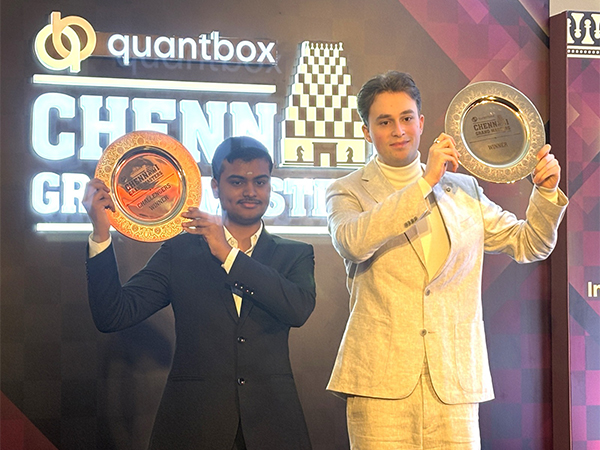 Indian Chess Grandmaster M Pranesh (L) (Photo/MGD1)