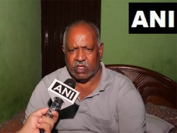 Subash Chander, who survived the Thursday's cloudburst in Jammu and Kashmir's Kishtwar (Photo/ANI)