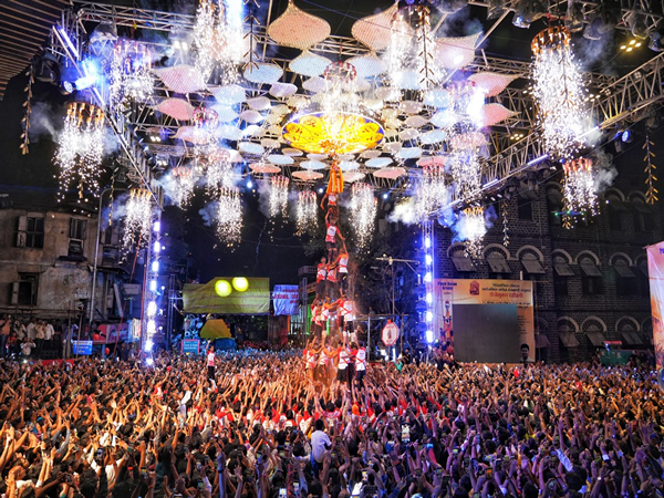 Pune's unique DJ-free Dahi Handi (Photo/ANI) Pune's unique DJ-free Dahi Handi (Photo/ANI)