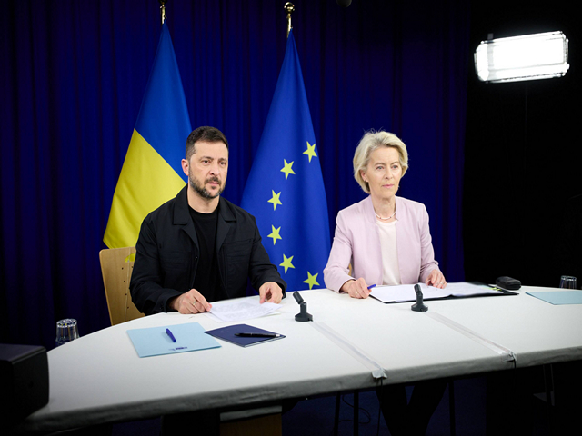 Ukrainian President Volodymyr Zelenskyy with EU President Ursula Von der Leyen (Image: X@ZelenskyyUa)