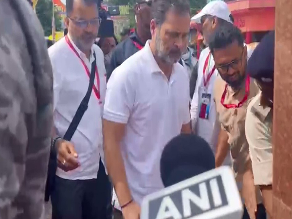 Congress leader Rahul Gandhi in AUrangabad for second day of rally (Photo/ANI)