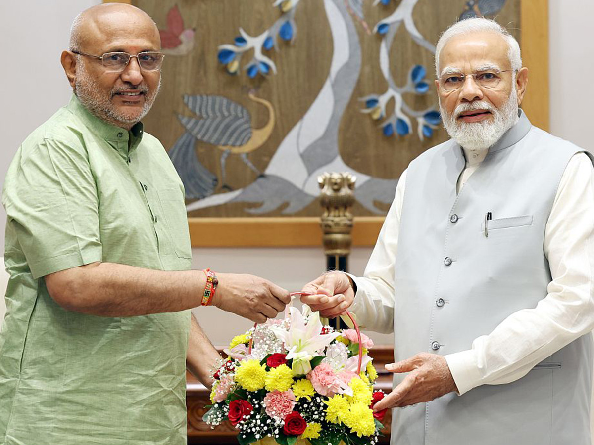 CP Radhakrishnan, NDA’s Vice-Presidential Candidate with PM Modi (File Photo/@narendramodi)