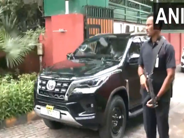Andhra Pradesh Minister Nara Lokesh leaves from the residence of EAM Jaishankar. (Photo/ANI)