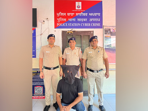 Man accused of defrauding a victim with police personnel (Photo/ANI)