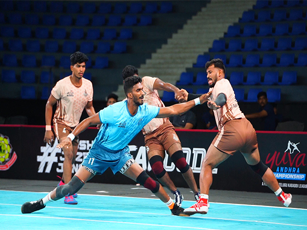 Players in action during Yuva Andhra Championship 2025 game 