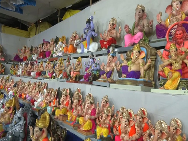 Ganesh idols displayed for purchase for Ganesh Chaturthi festival celebration (Photo/ANI)