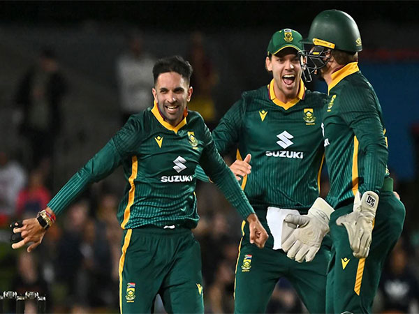 Keshav Maharaj (left). (Photo/ANI) 