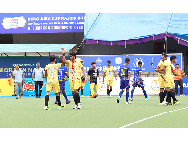 Players in action in semi-final (Photo: Hockey India) 