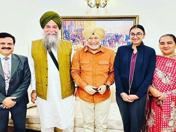 Punjab Assembly Speaker KS Sandhwan with Jaswinder Bhalla (Photo/ANI)