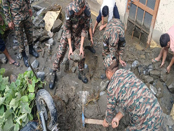 Indian Army carries out rescue and relief ops in Uttarakhand's Tharali (Photo/X @suryacommand)