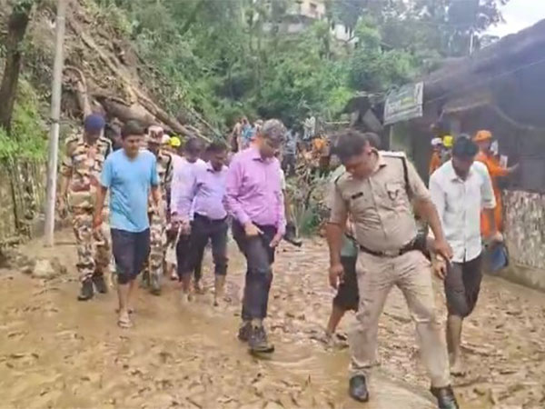 Officials carrying out rescue and relief operations in Uttarakhand's Chamoli (Photo/ANI)