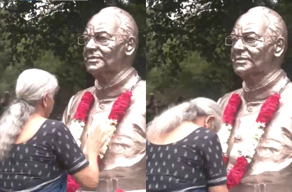 Union Minister Nirmala Sitharaman pays tribute to Arun Jaitley (Photo: ANI)