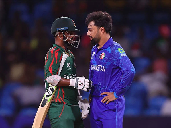 Rashid Khan (right) Litton Das (left). (Photo/ICC) 