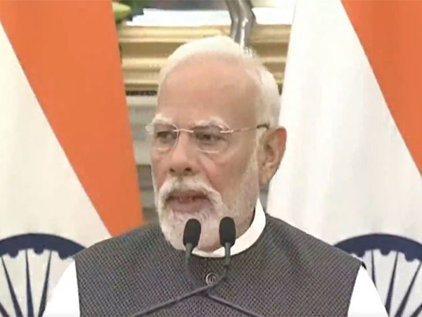 PM Modi addressing joint press meeting with Fiji PM Rabuka at Hyderabad House in New Delhi (Photo/ X@narendramodi)