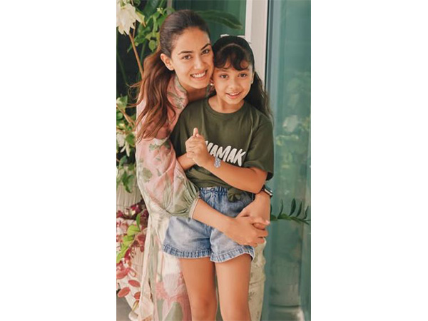 Mira Rajput showers love on her "sunshine sweetheart" as daughter Misha turns 9; check