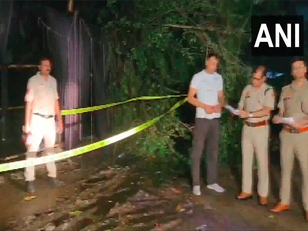 Delhi police at the scene (Photo/ANI)