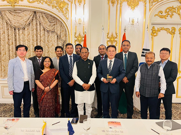Chhattisgarh CM Vishnu Deo Sai meets ATCA Chairman Lee Jae Jeng and senior officials in Seoul to discuss investment and collaboration opportunities under the state’s investor-friendly policy (Image: X/@vishnudsai)