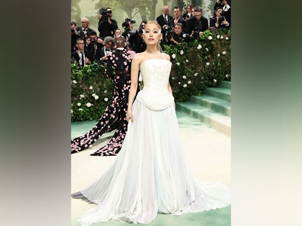 Ariana Grande at Met Gala 2024 (Image source: Instagram/metgalaofficial_)