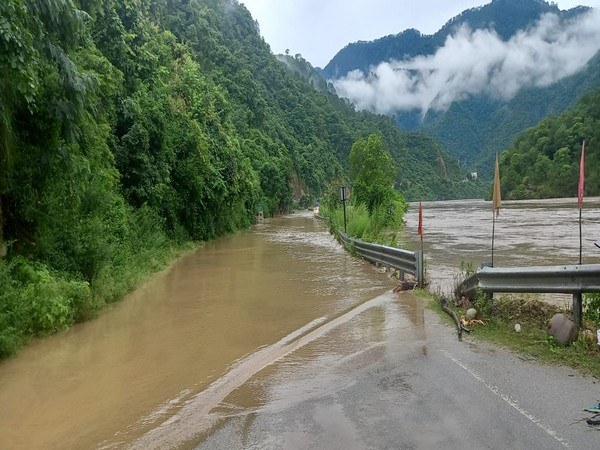 Badrinath highway submerged by Alaknanda River floodwaters (Photo/ANI)