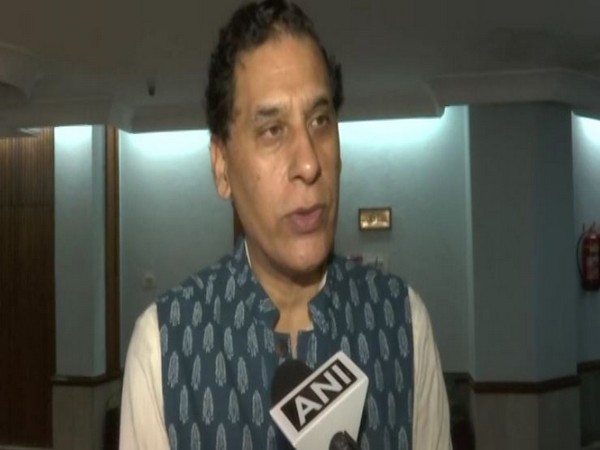 Himachal Pradesh Chief Secretary Prabodh Saxena (File Photo/ANI)