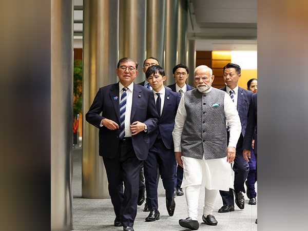 Prime Minister Narendra Modi with Prime Minister Ishiba (Photo: X/@PMOIndia)