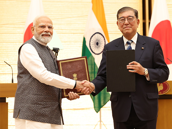 Prime Minister Narendra Modi with Prime Minister Ishiba (Photo: X/@MEAIndia)