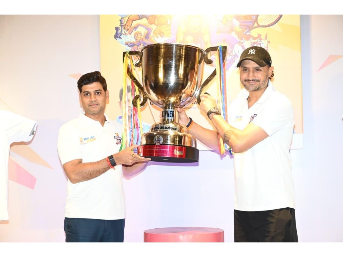 Dr. Shrikant Lata Eknath Shinde hosted 2nd Khasdar Krida Sangram graced by Padamshree Harbhajan Singh