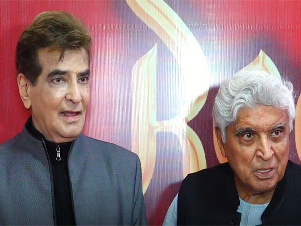 Javed Akhtar, Jeetendra (Image Source: ANI)