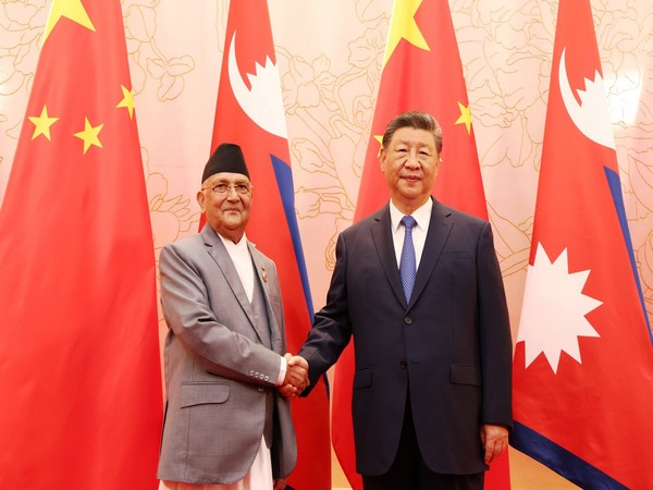  Nepal Prime Minister KP Sharma Oli with Chinese President Xi Jinping in Tianjin (Photo: X/@kpsharmaoli)