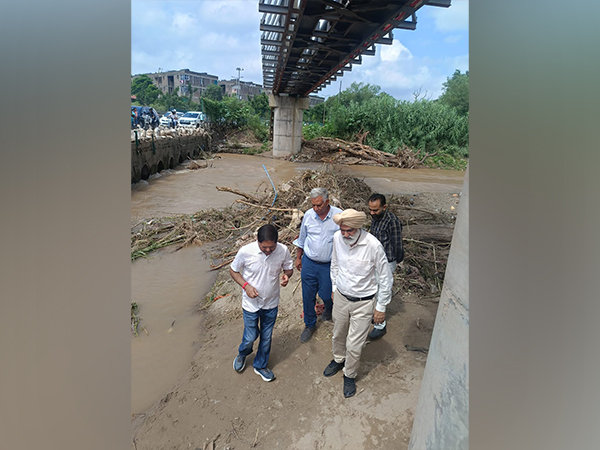 Officials assess rain impact (Photo Source- Chandigarh Adminstration) 