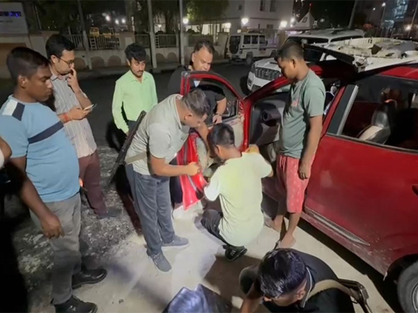 Assam police recover 910 grams of heroin in Kamrup; 2 held (Photo/ANI)