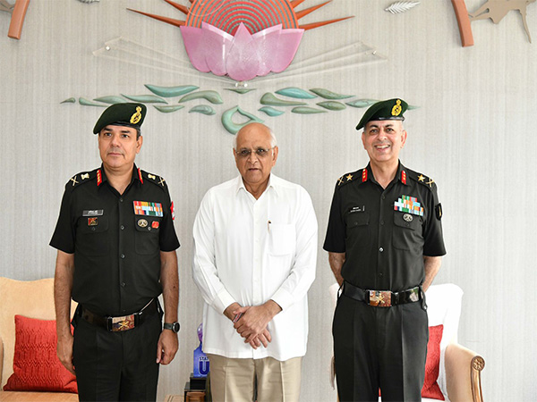 GOC of Indian Army 12 Corps AVS Rathee pays courtesy visit to Gujarat CM Patel (Source- Gujarat Chief Minister's Office)