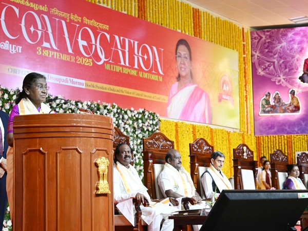 President Murmu graces convocation ceremony of Tamil Nadu Central University . (Photo/APIB)