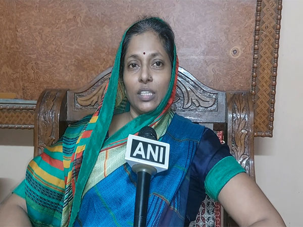 Houusewives react positively to new GST rates decision. (Photo/ANI)