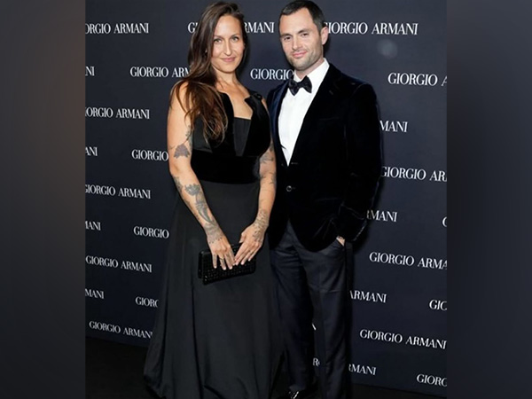 Penn Badgley, Domino Kirke (Image Source: Instagram)