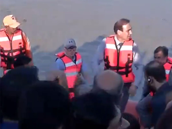 Jammu and Kashmir CM Omar Abdullah visits flood-affected Srinagar (Photo/ANI) 