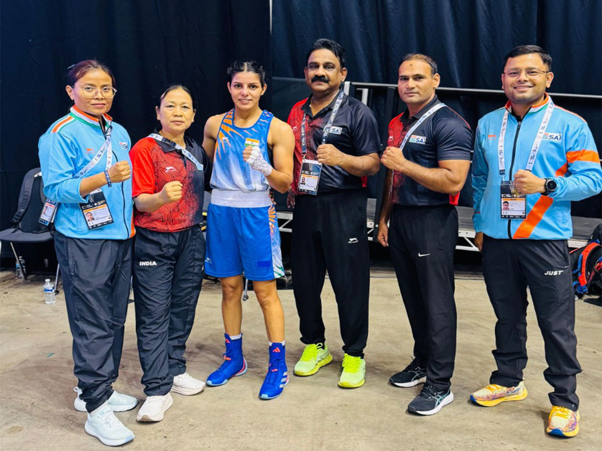 Sakshi (in blue). (Photo: BFI)