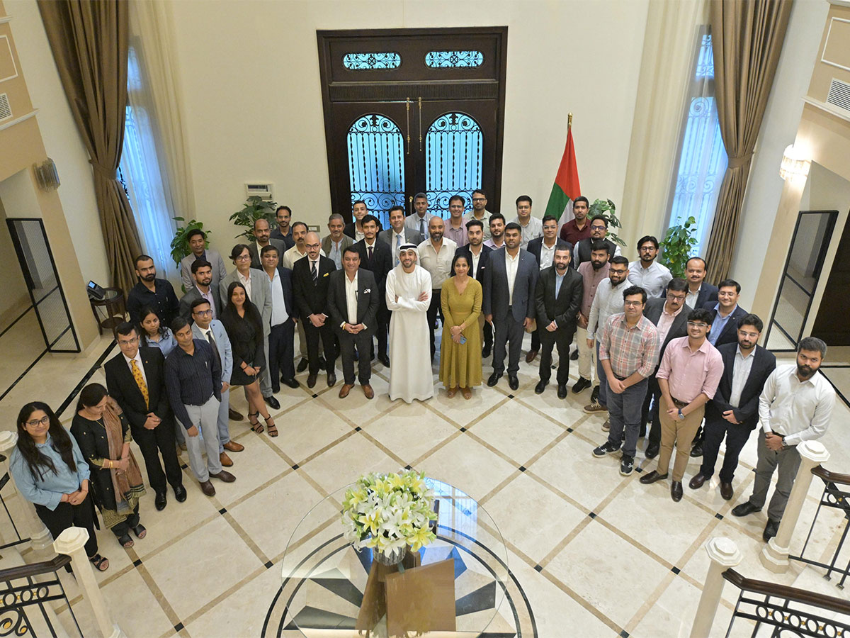 UAE Ambassador Abdulnasser Alshaali with IIT Delhi students (Photo/ UAE MOFA)