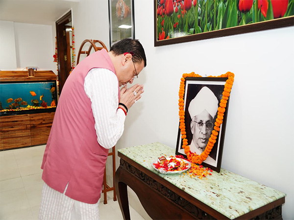 Uttarakhand Chief Minister Pushkar Singh Dhami paid tribute to Dr. Sarvepalli Radhakrishnan (Photo/ANI)