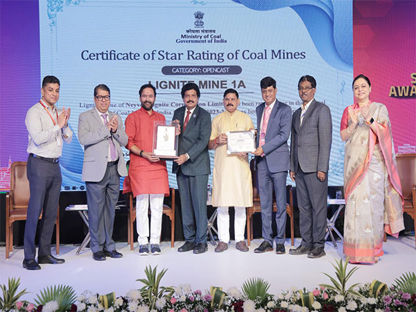 Minister of Coal G Kishan Reddy with winners (Photo/NLCIL)