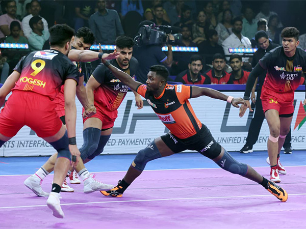 Players in action during PKL. (Photo/PKL)