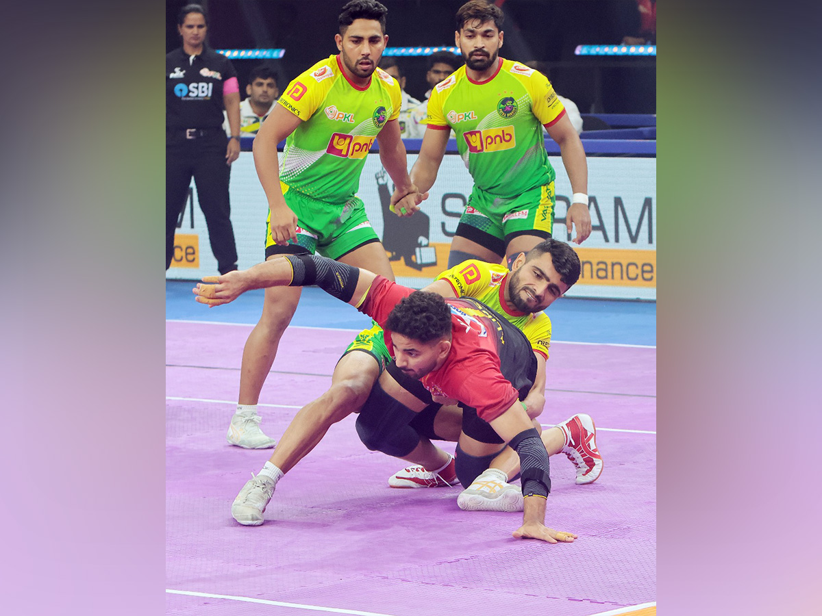Players in action during PKL. (Photo/PKL) 