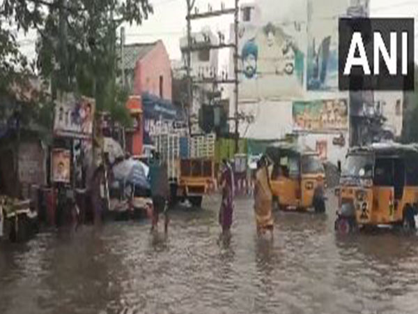Heavy rain in Madurai leaves roads waterlogged (Photo/ANI) 