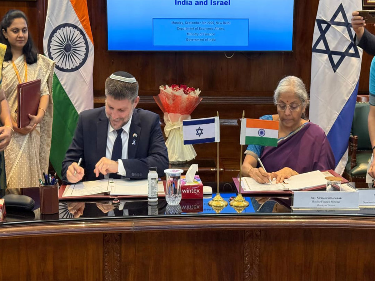 Israel’s Finance Minister Bezalel Smotrich and India’s Finance Minister Nirmala Sitharaman sign Bilateral Investment Agreement in New Delhi (Image: X/@ReuvenAzar)