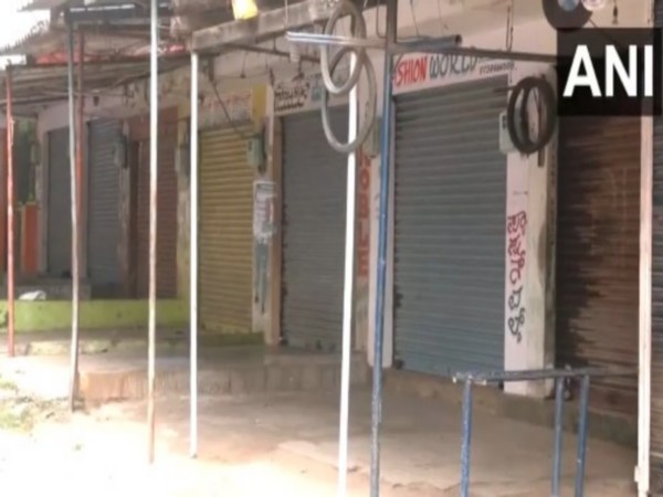 Shops remain closed in Karnataka's Maddur following clash during Ganpati procession (Photo/ANI)