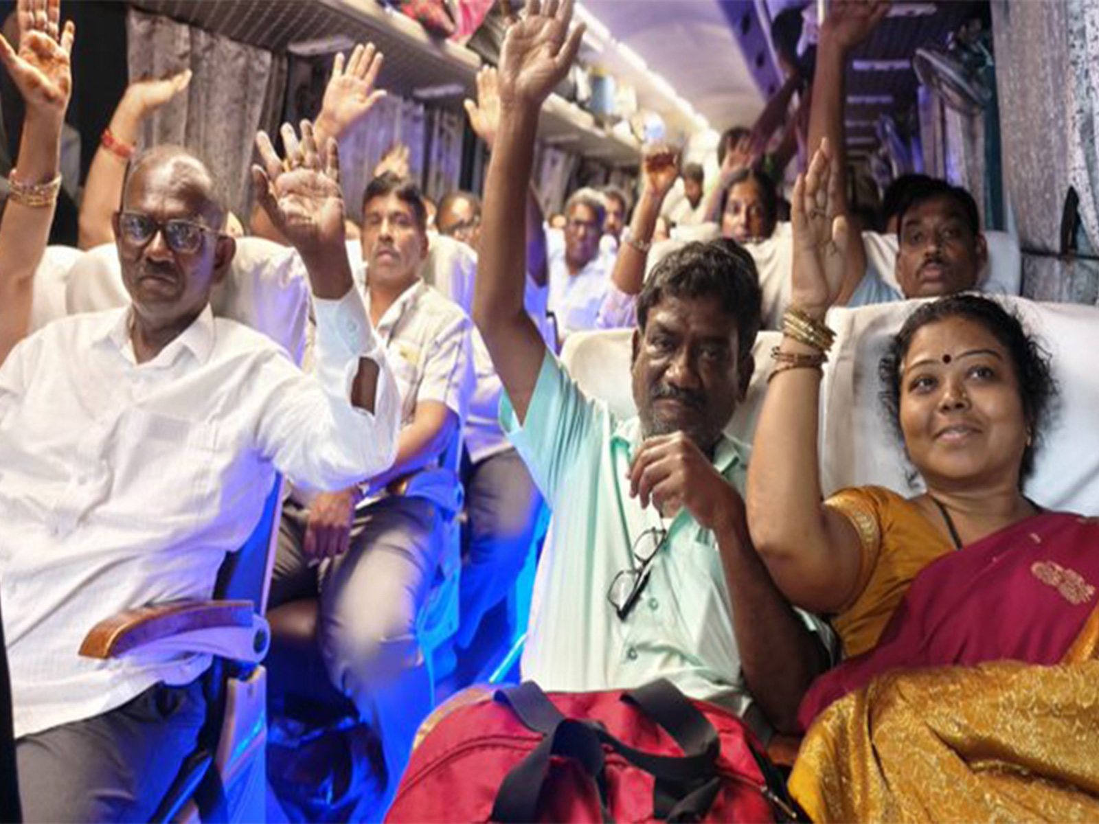 22 Telugu citizens return to India via Bihar (Photo/@naralokesh)